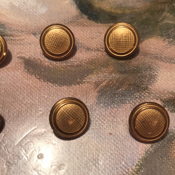 Blazer Buttons - Picture 3 of 8